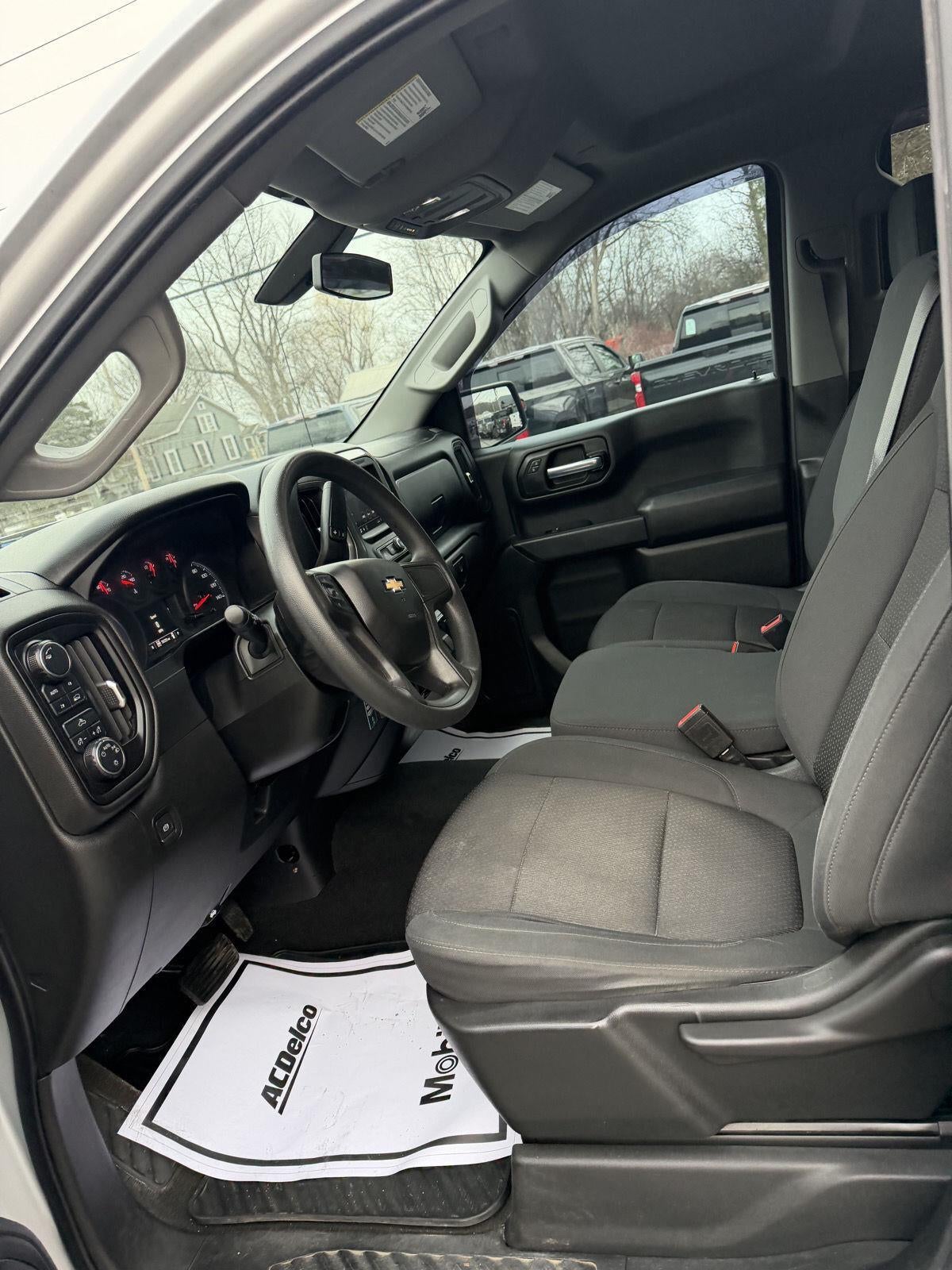 2020 Chevrolet Silverado 1500 Custom