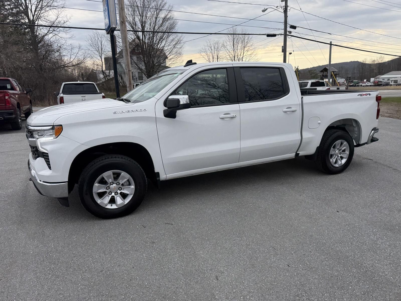 2025 Chevrolet Silverado 1500 LT