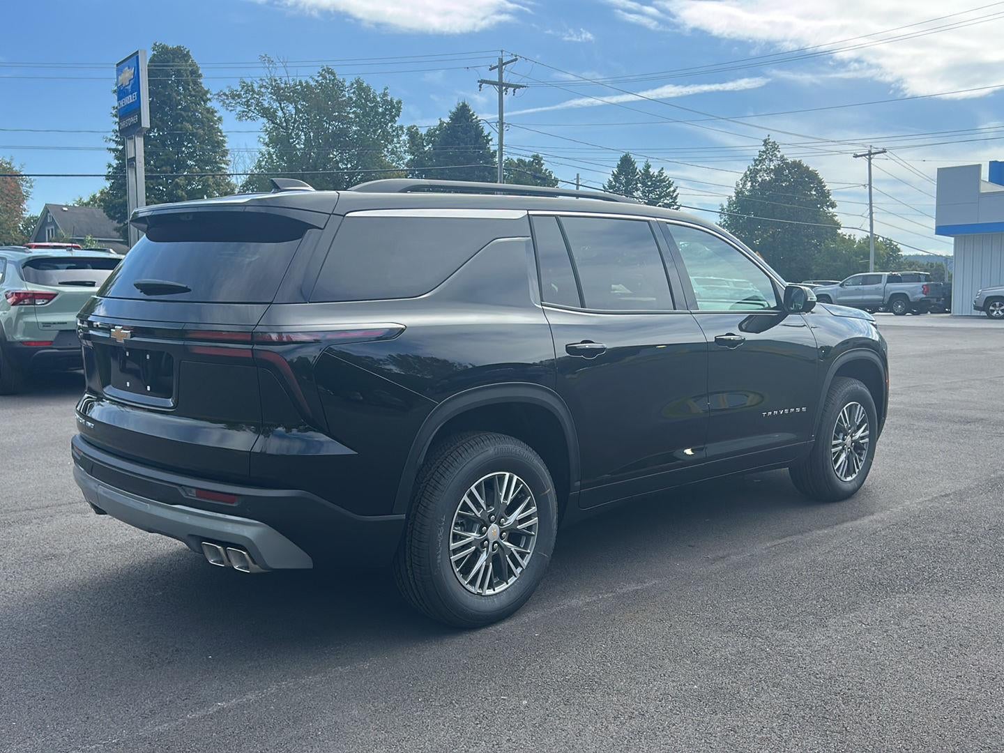 2027 Chevrolet Traverse LT