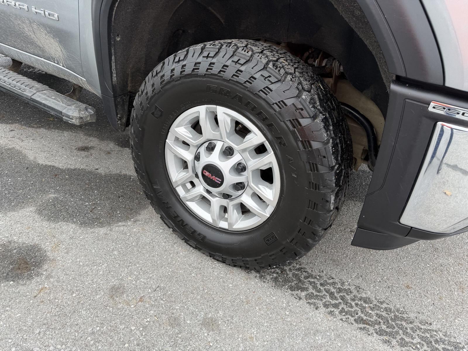 2024 GMC Sierra 2500 HD Pro