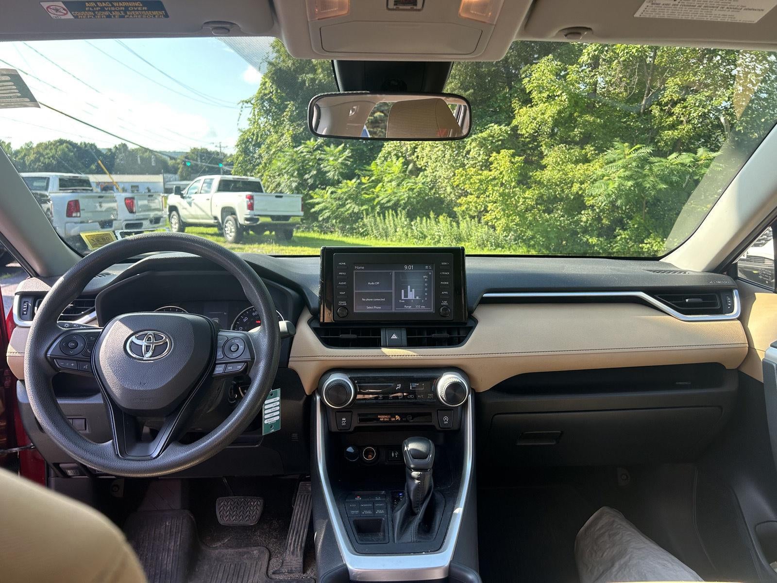 2019 Toyota RAV4 LE