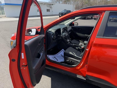 2020 Hyundai Kona SEL Plus