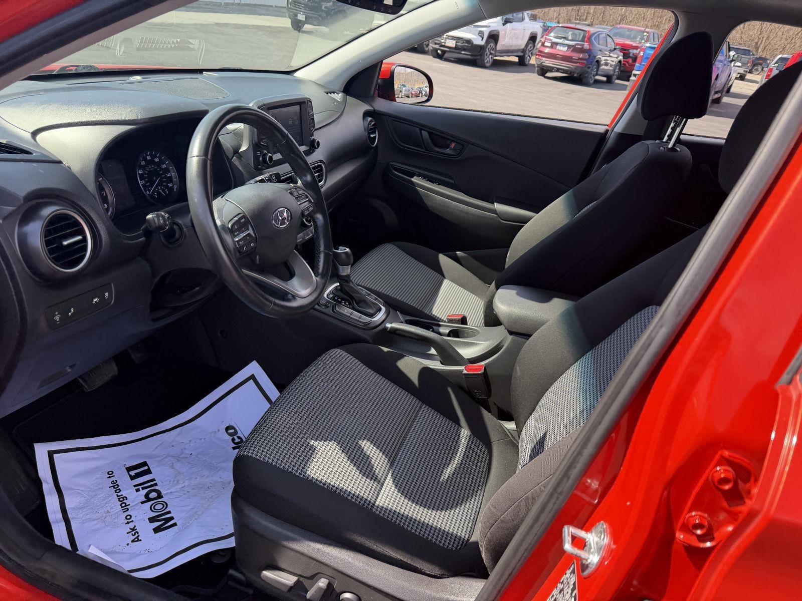 2020 Hyundai Kona SEL Plus
