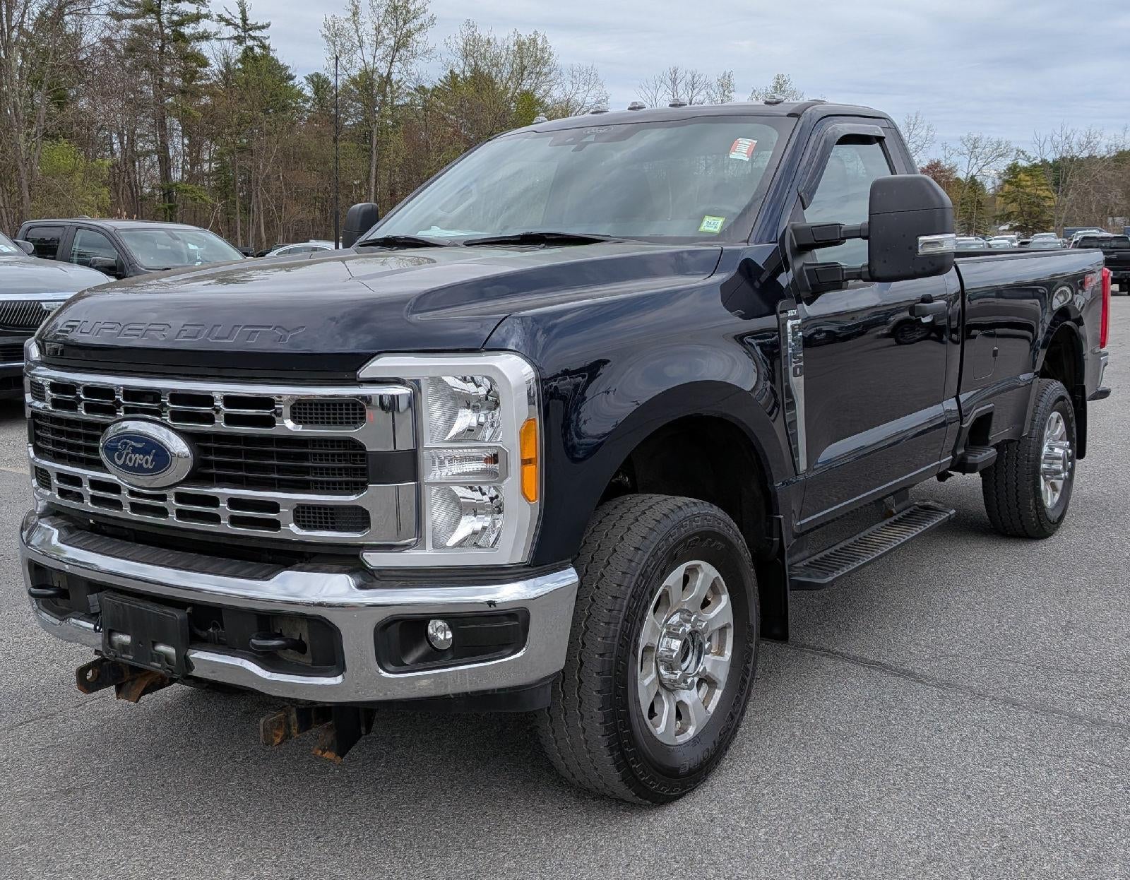 2023 Ford Super Duty F-350 SRW XL