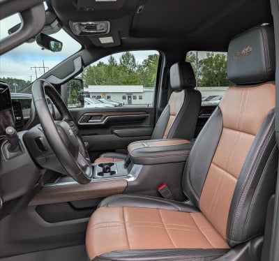 2025 Chevrolet Silverado 3500 HD High Country DRW