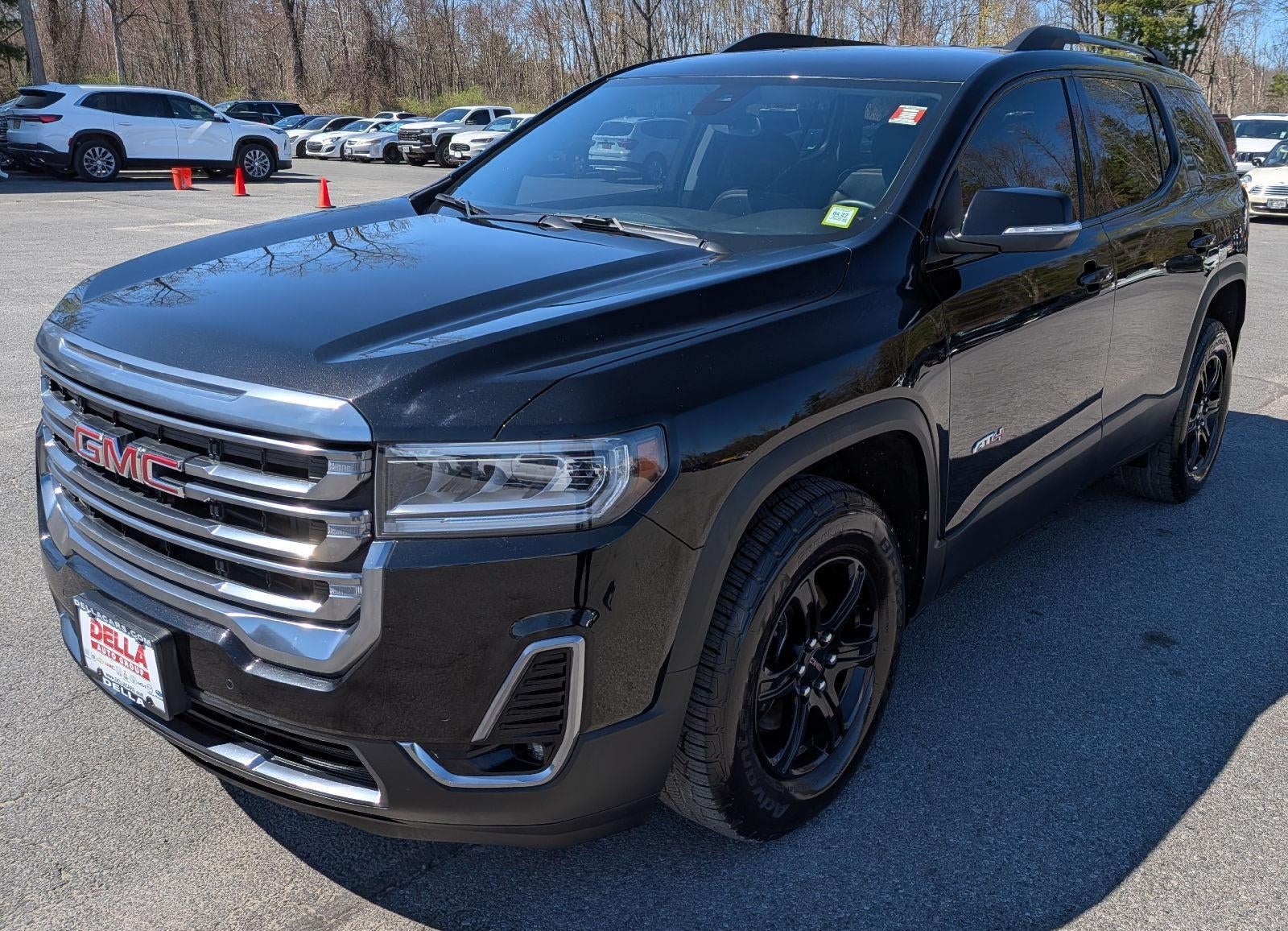 2023 GMC Acadia AT4