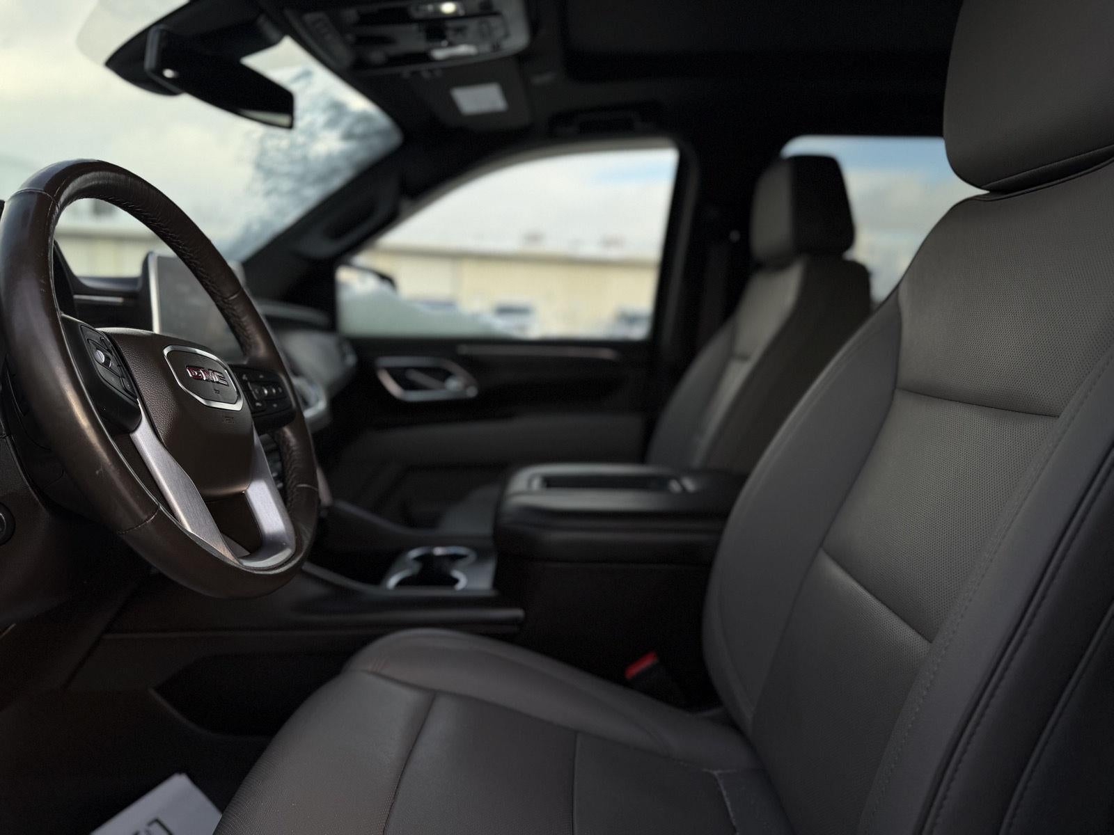 2022 GMC Yukon XL SLT