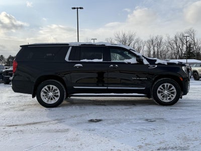 2022 GMC Yukon XL SLT