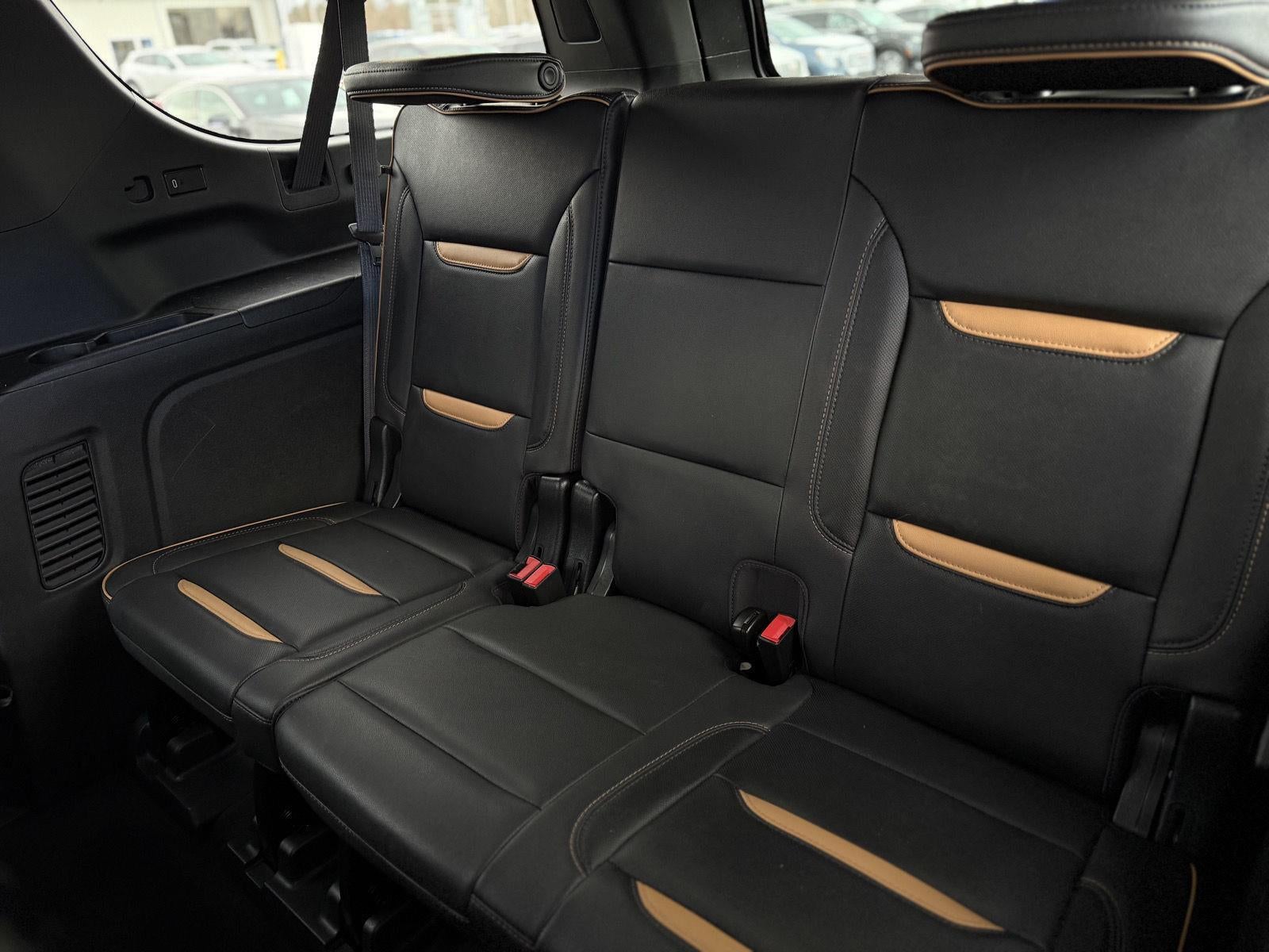 2023 GMC Yukon XL AT4