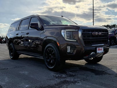 2022 GMC Yukon XL AT4