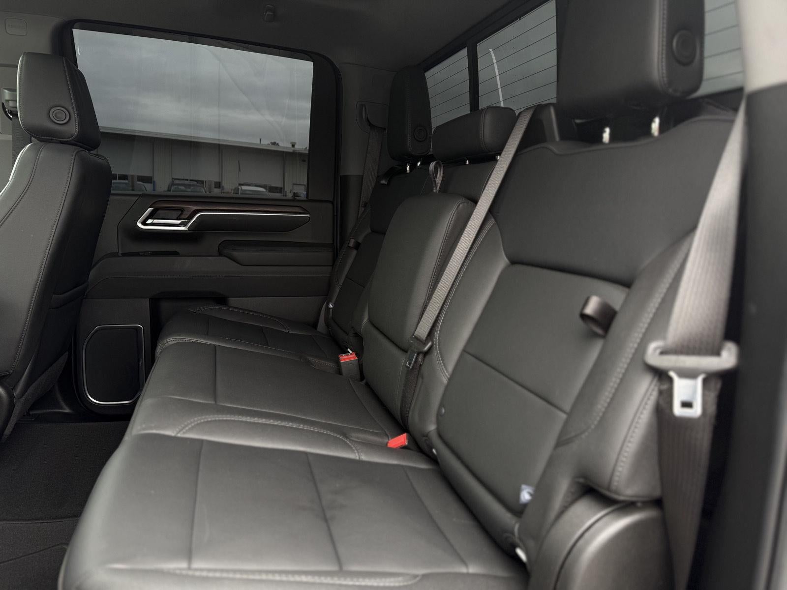 2025 GMC Sierra 3500 HD SLT DRW