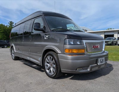 2023 GMC Savana Cargo 2500 Work Van