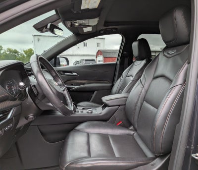 2023 Cadillac XT4 AWD Sport