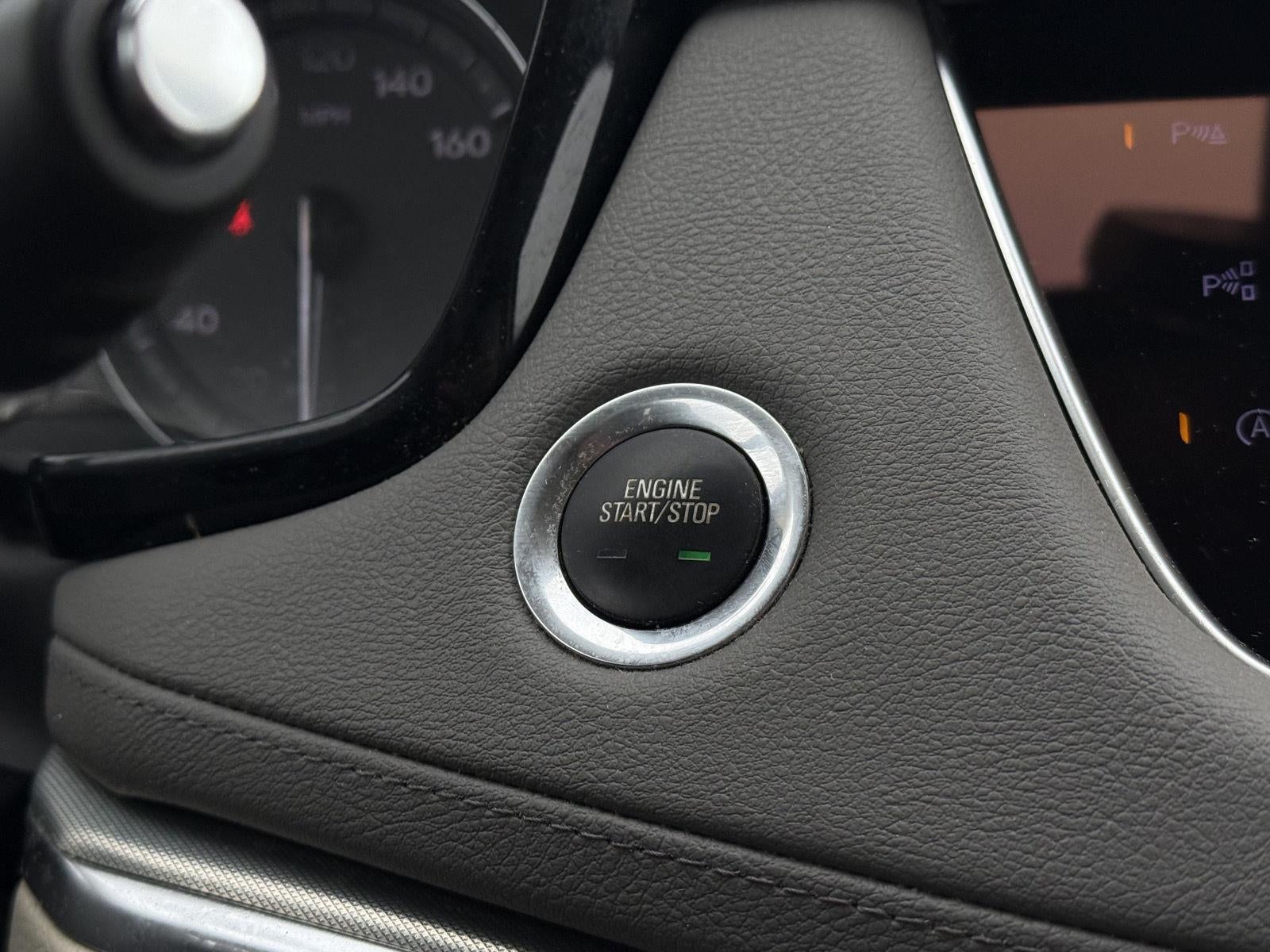 2022 Cadillac XT5 Premium Luxury