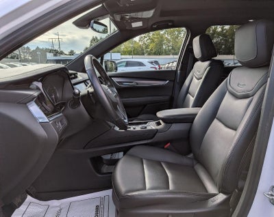2024 Cadillac XT6 Luxury