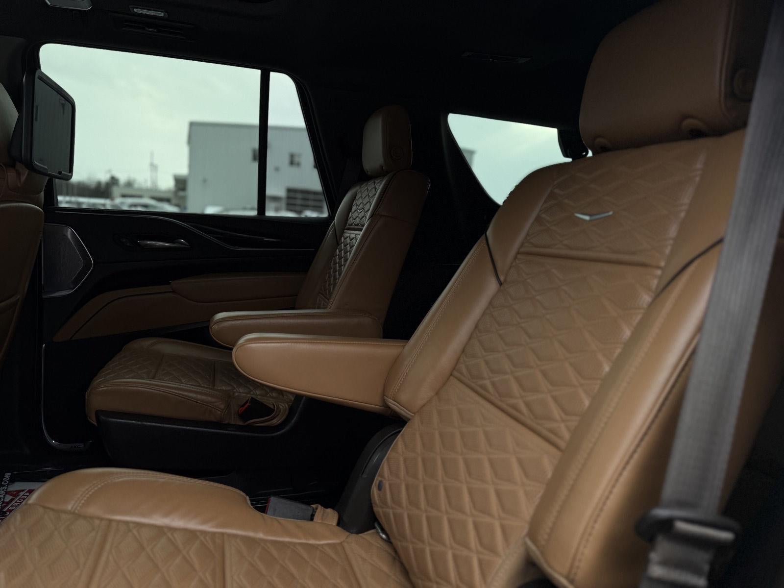 2021 Cadillac Escalade Sport