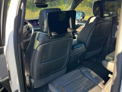 2025 Cadillac Escalade ESV Sport Platinum