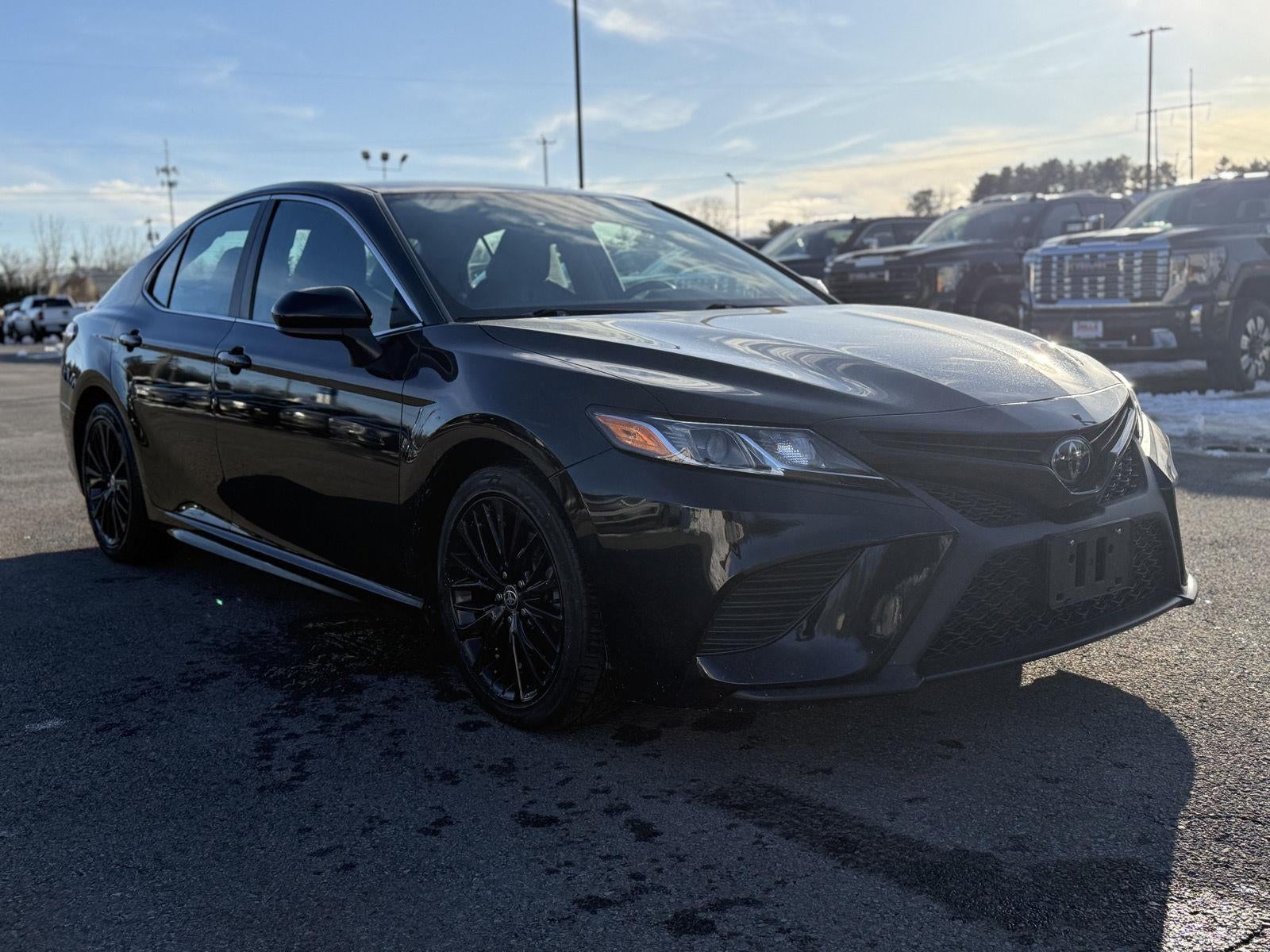 2020 Toyota Camry SE