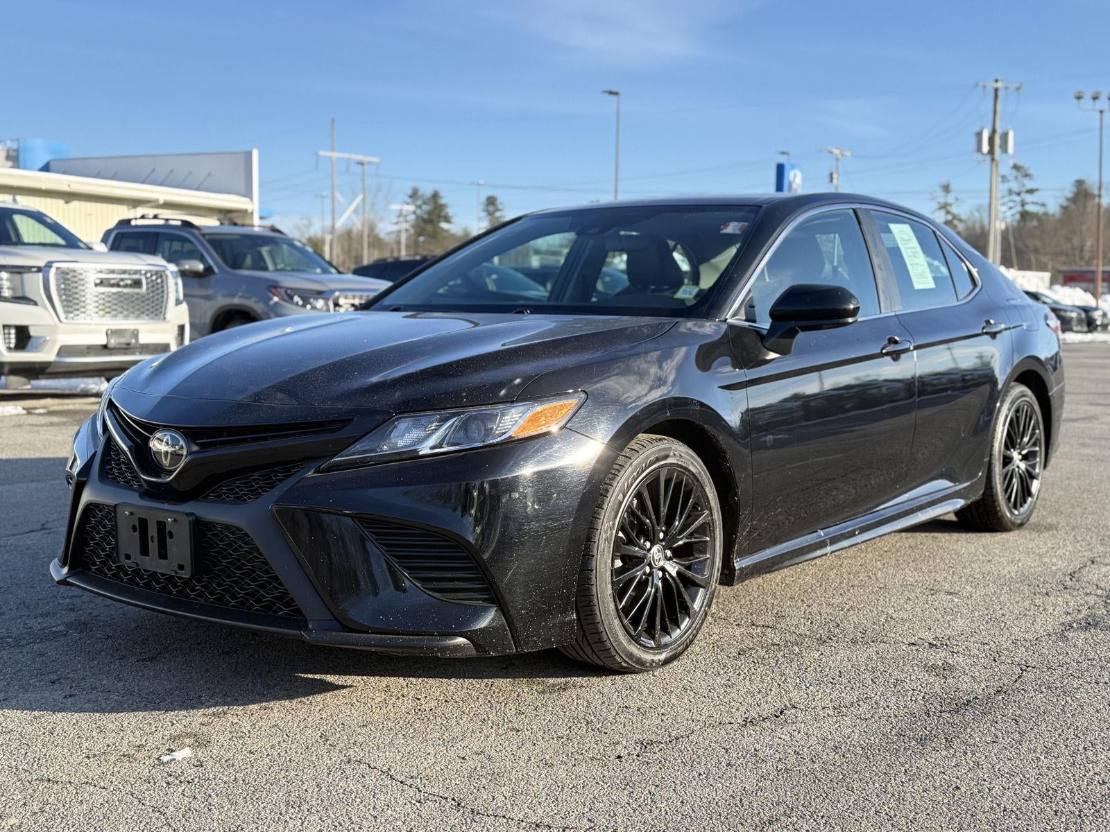 2020 Toyota Camry SE
