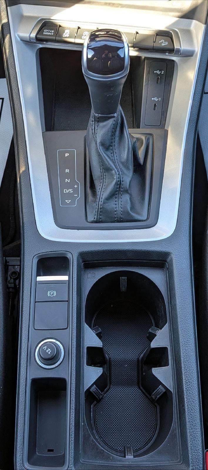 2022 Audi Q3 S line Premium
