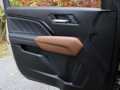 2024 GMC Canyon 4WD AT4