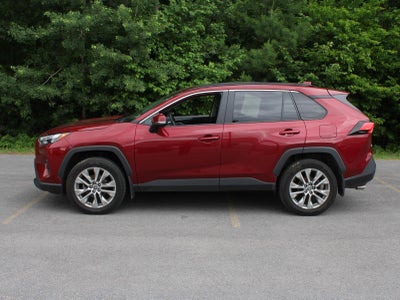 2023 Toyota RAV4 XLE Premium