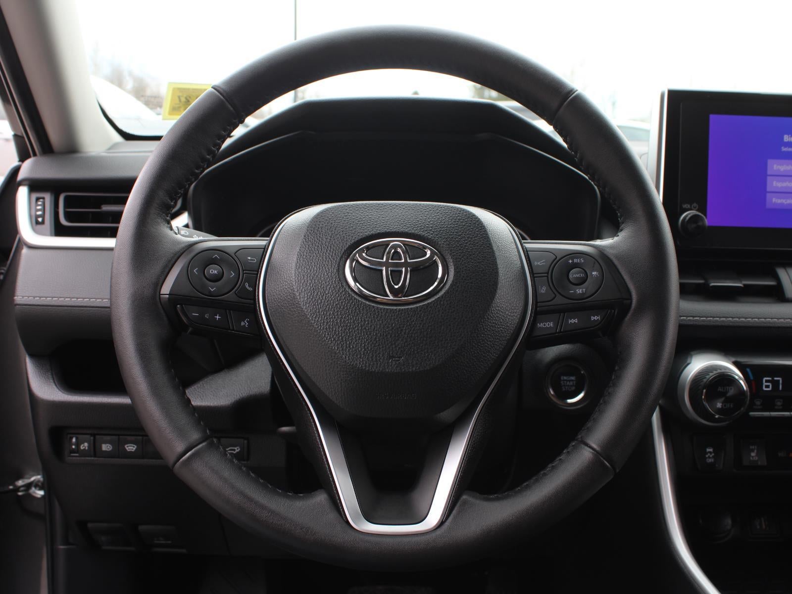 2024 Toyota RAV4 XLE