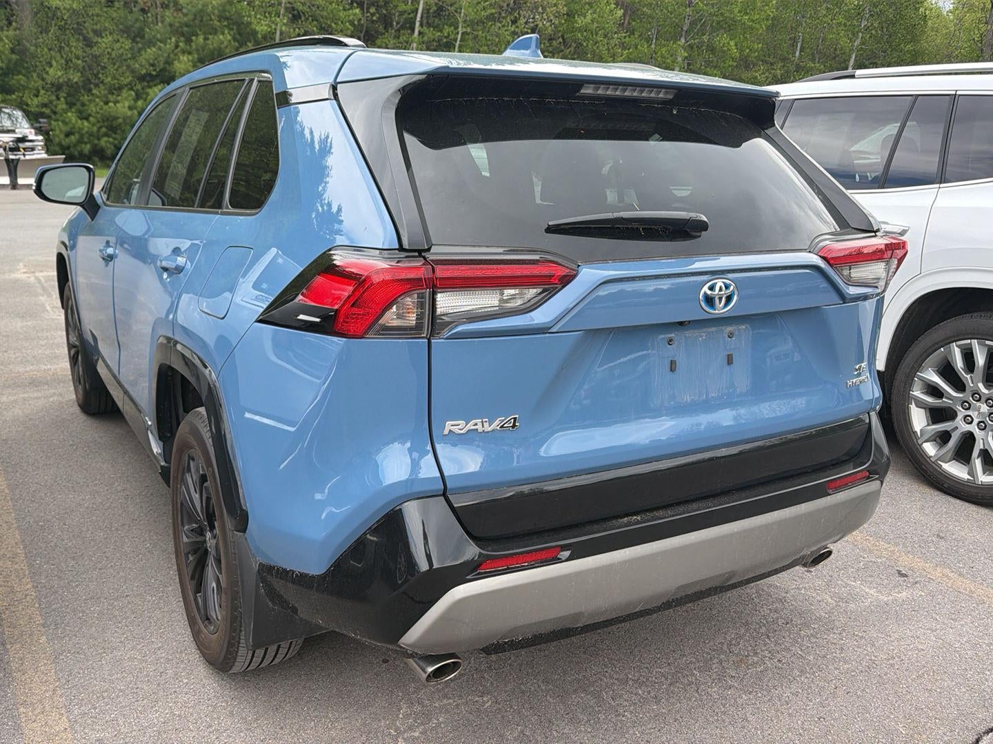 2024 Toyota RAV4 Hybrid SE