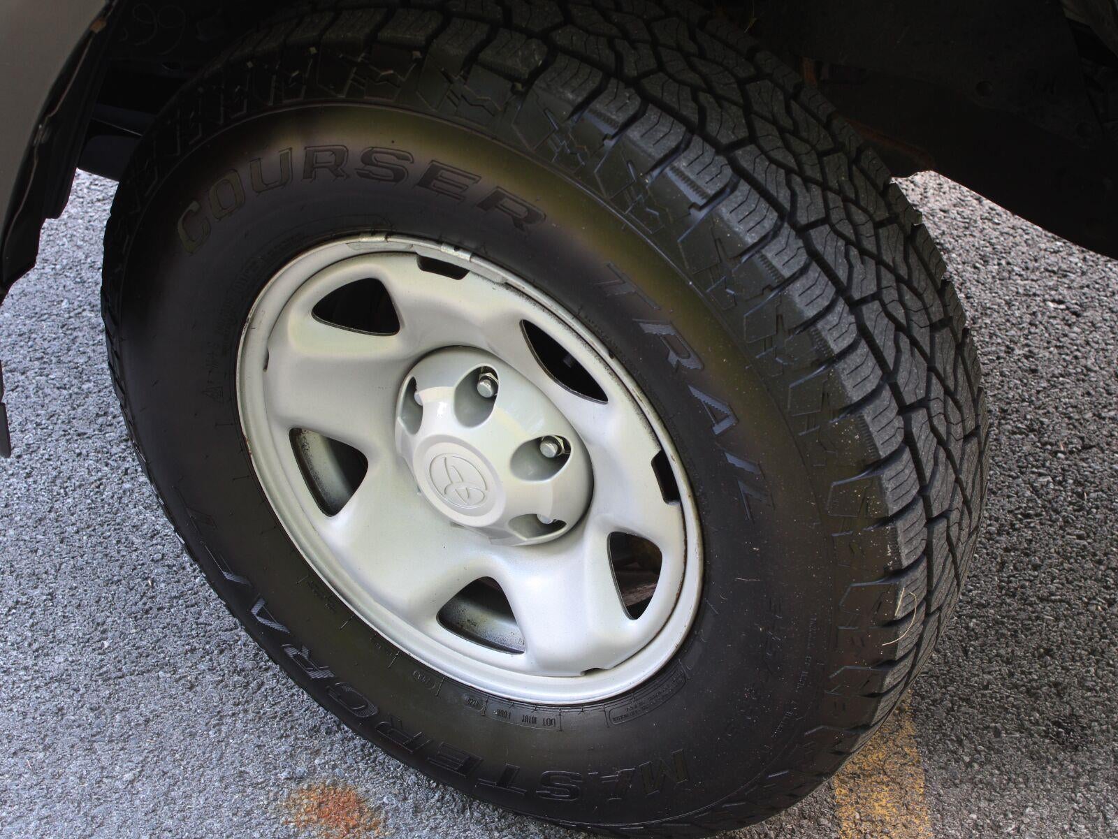 2023 Toyota Tacoma SR