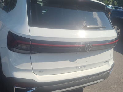 2026 Volkswagen Taos SE