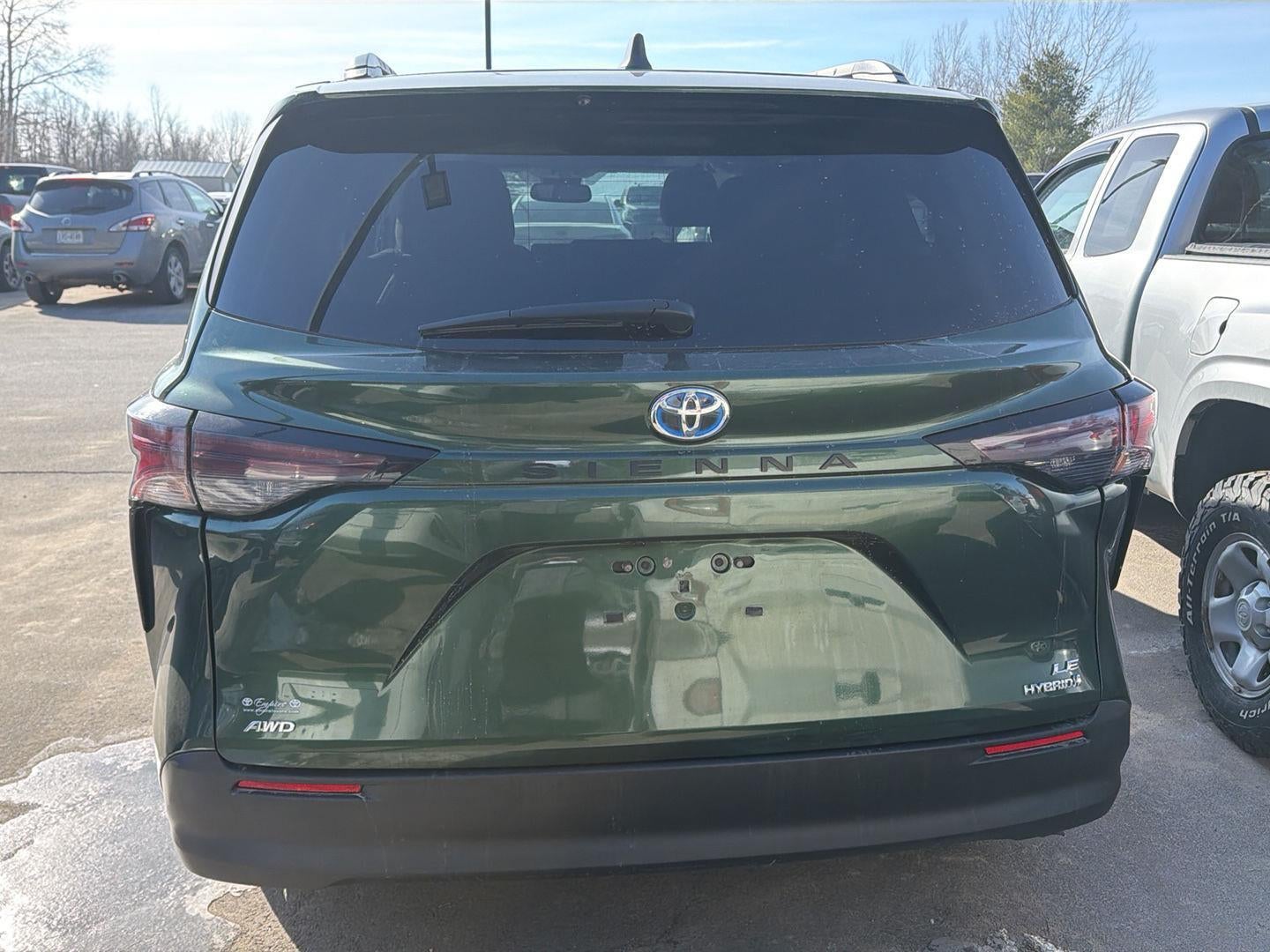 2024 Toyota Sienna LE