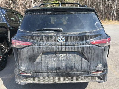 2022 Toyota Sienna XSE