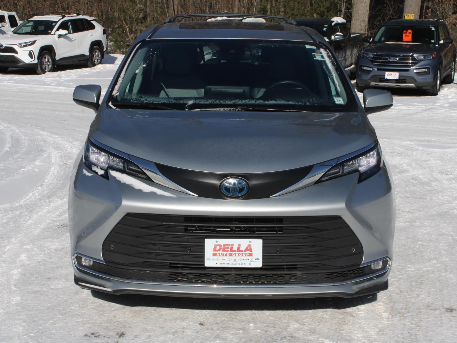2023 Toyota Sienna XLE