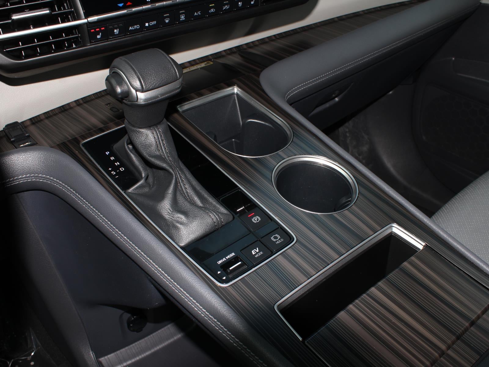 2023 Toyota Sienna Limited