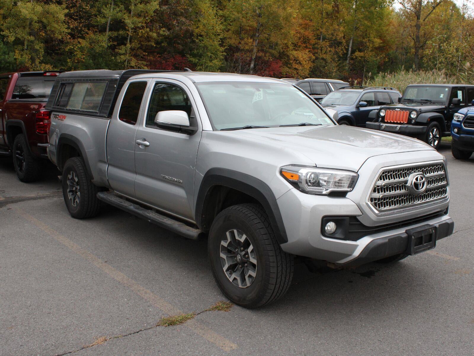 2016 Toyota Tacoma SR5