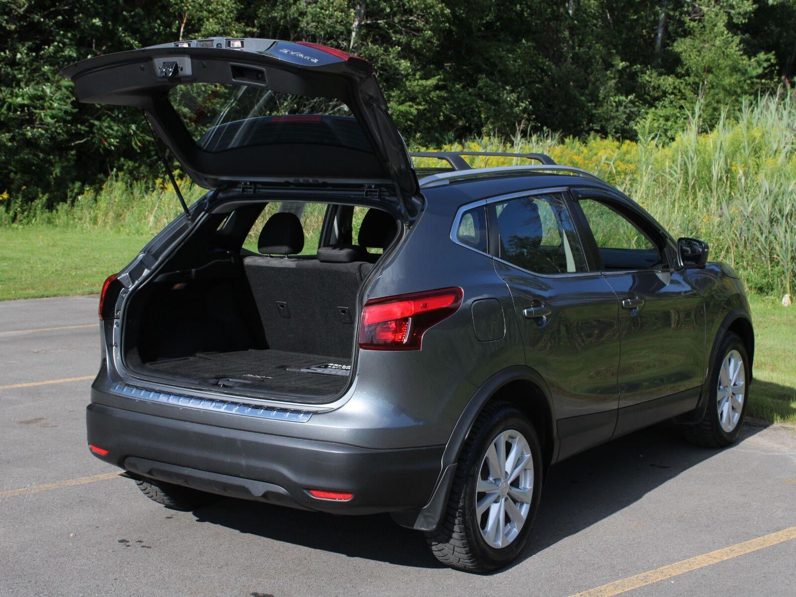 2017 Nissan Rogue Sport SV