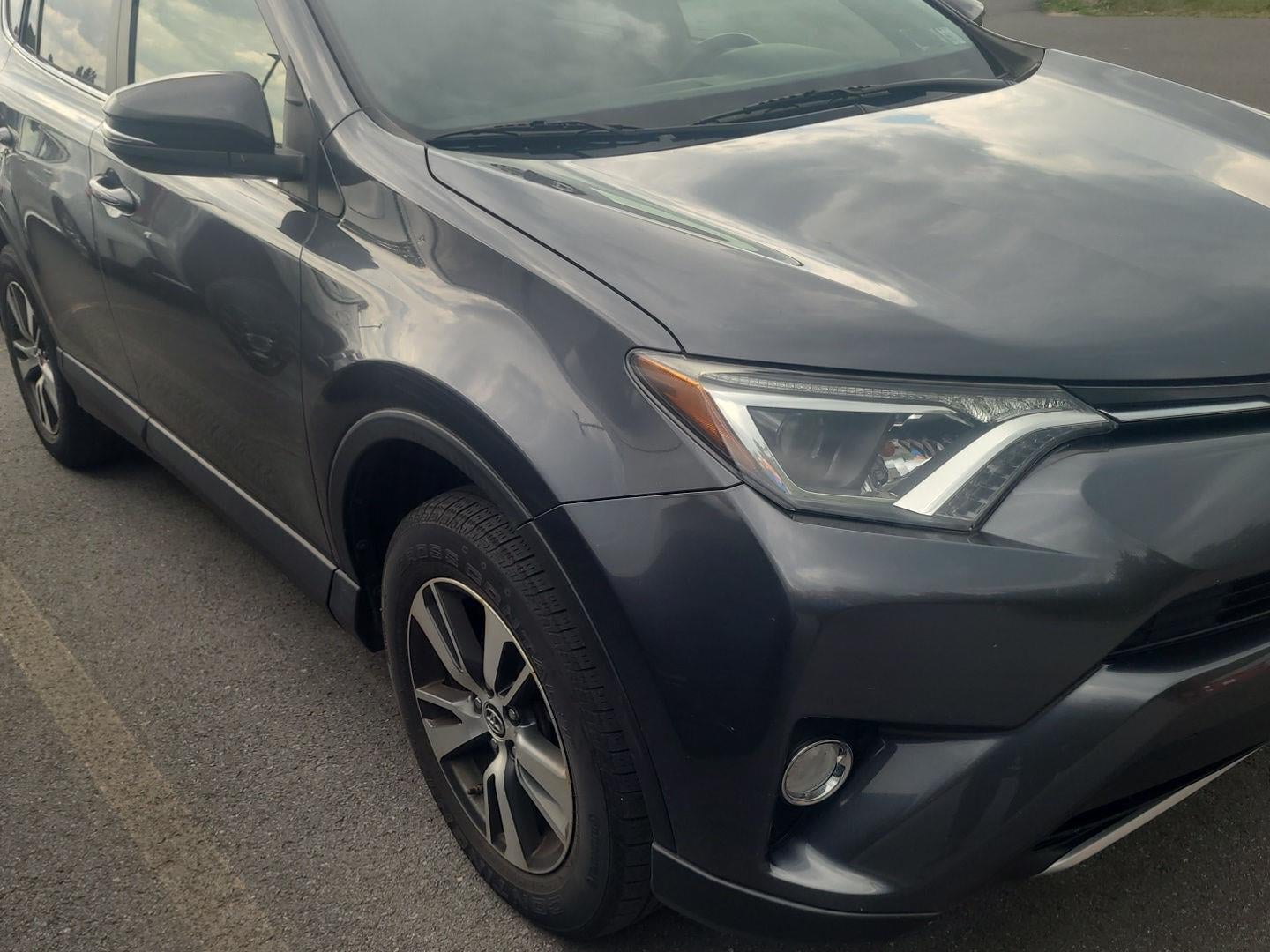 2016 Toyota RAV4 XLE