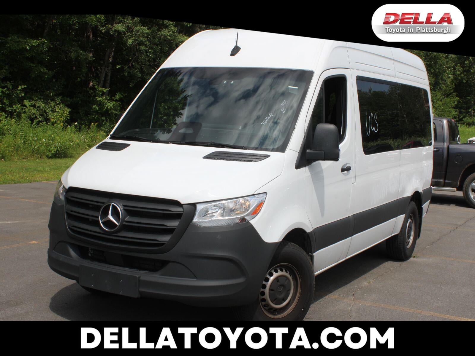 2025 Mercedes-Benz Sprinter Passenger Van 2500 Standard Roof I4 Diesel 144" RWD