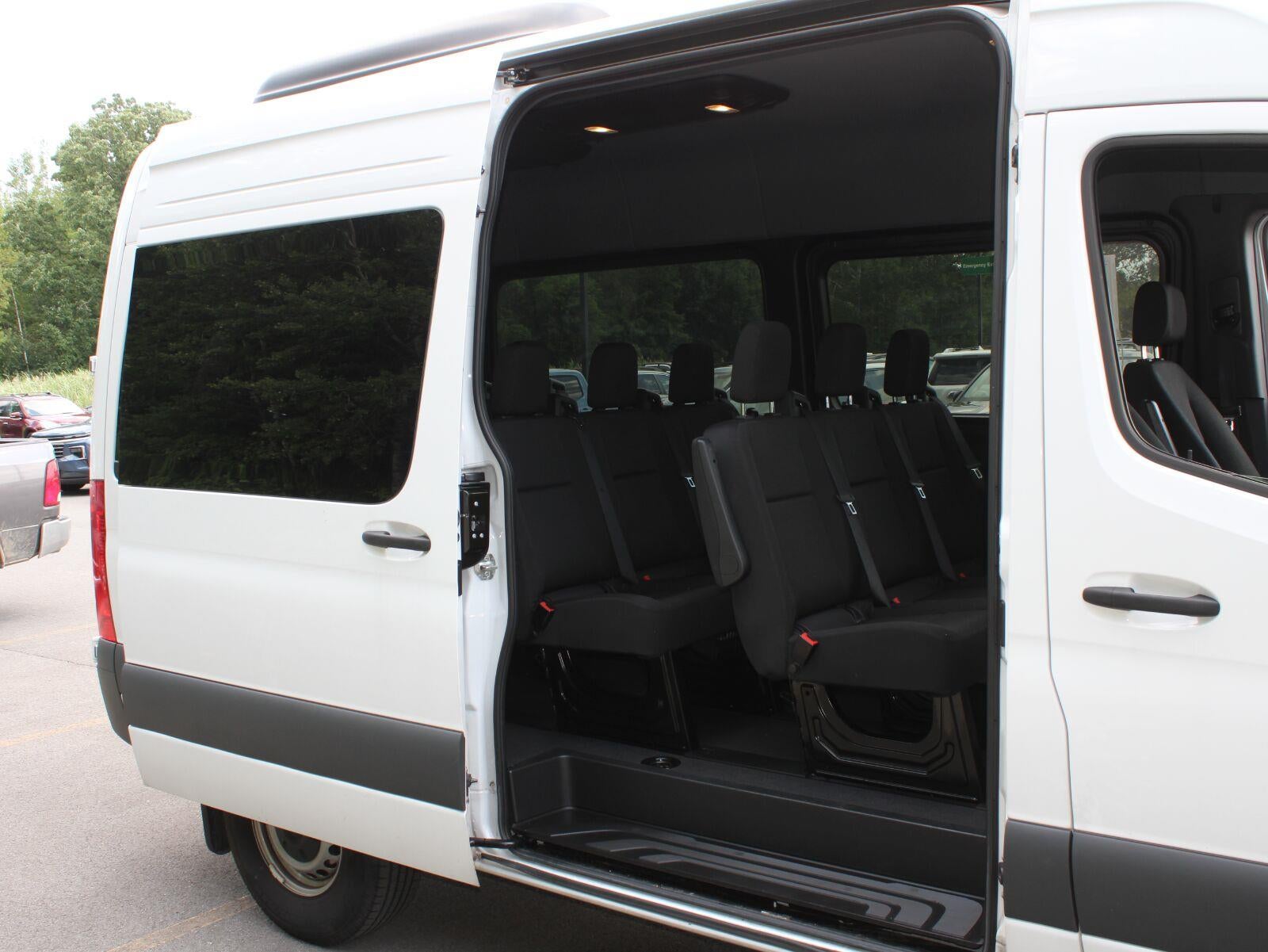 2025 Mercedes-Benz Sprinter Passenger Van 2500 Standard Roof I4 Diesel 144" RWD