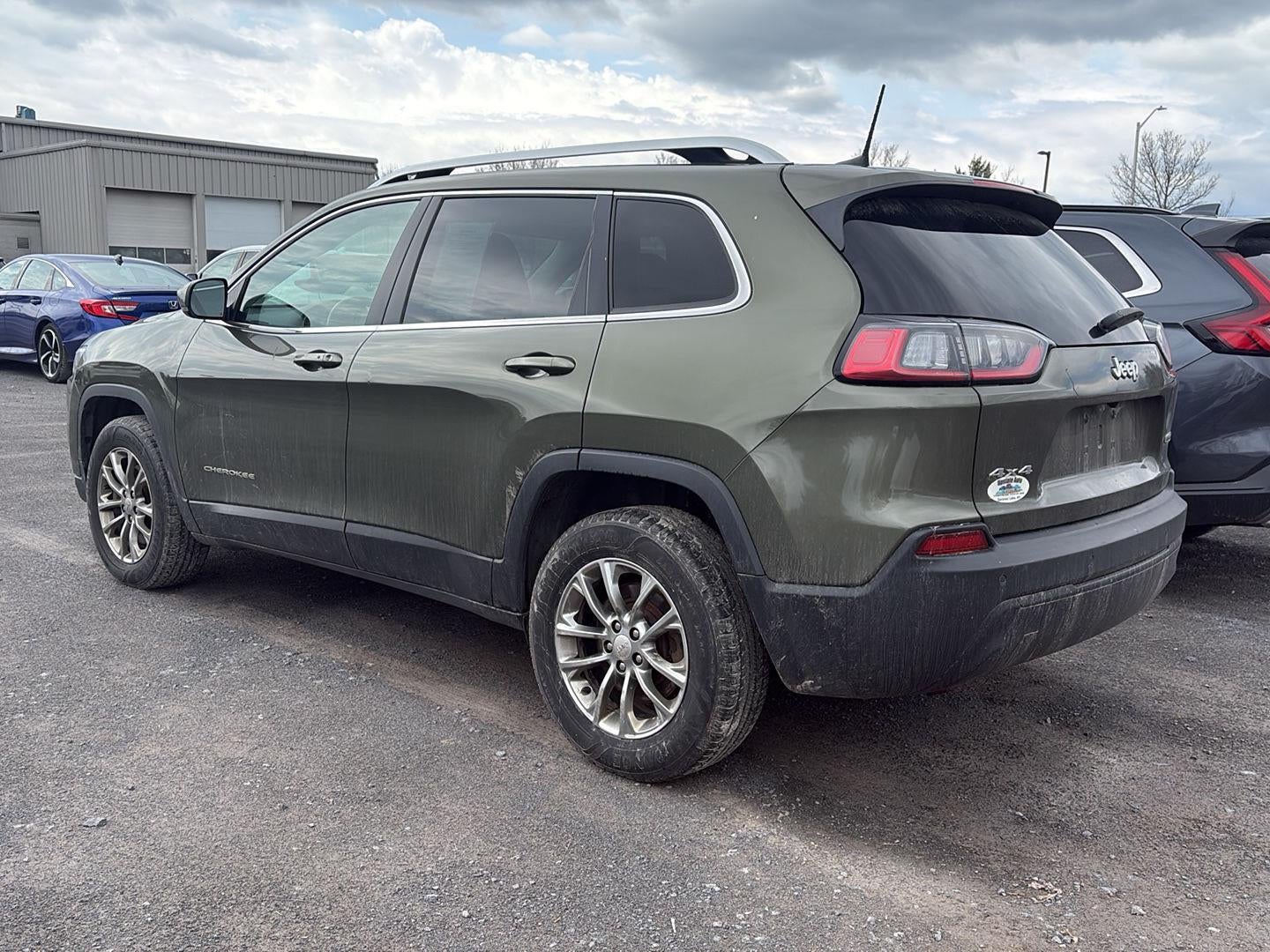 2019 Jeep Cherokee Latitude Plus Four Wheel Drive 9-SPEED 948TE AUTOMATIC