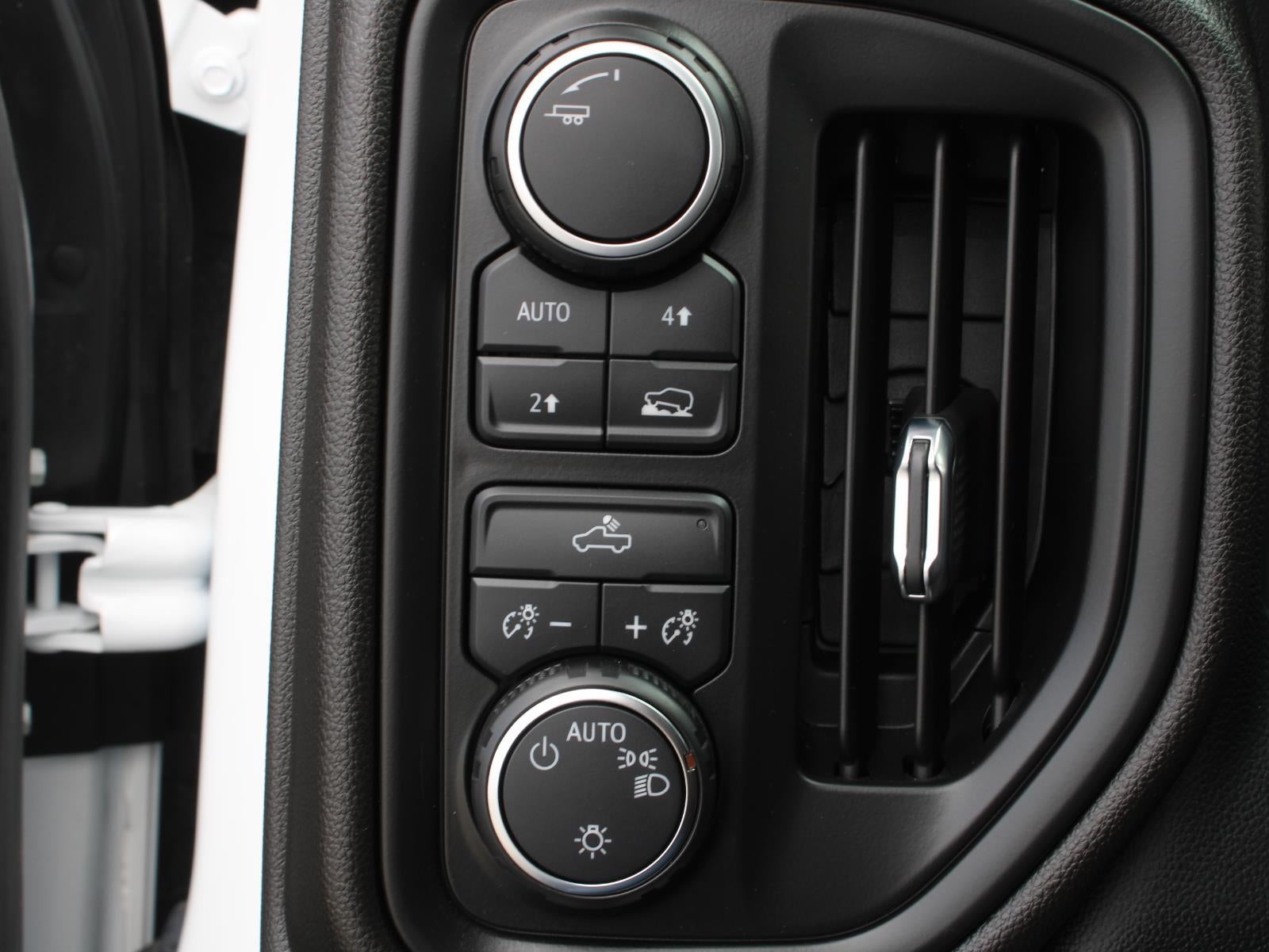 2023 Chevrolet Silverado 1500 Custom Four Wheel Drive 8-SPEED AUTOMATIC, ELECTRONICALLY CONTROLLED