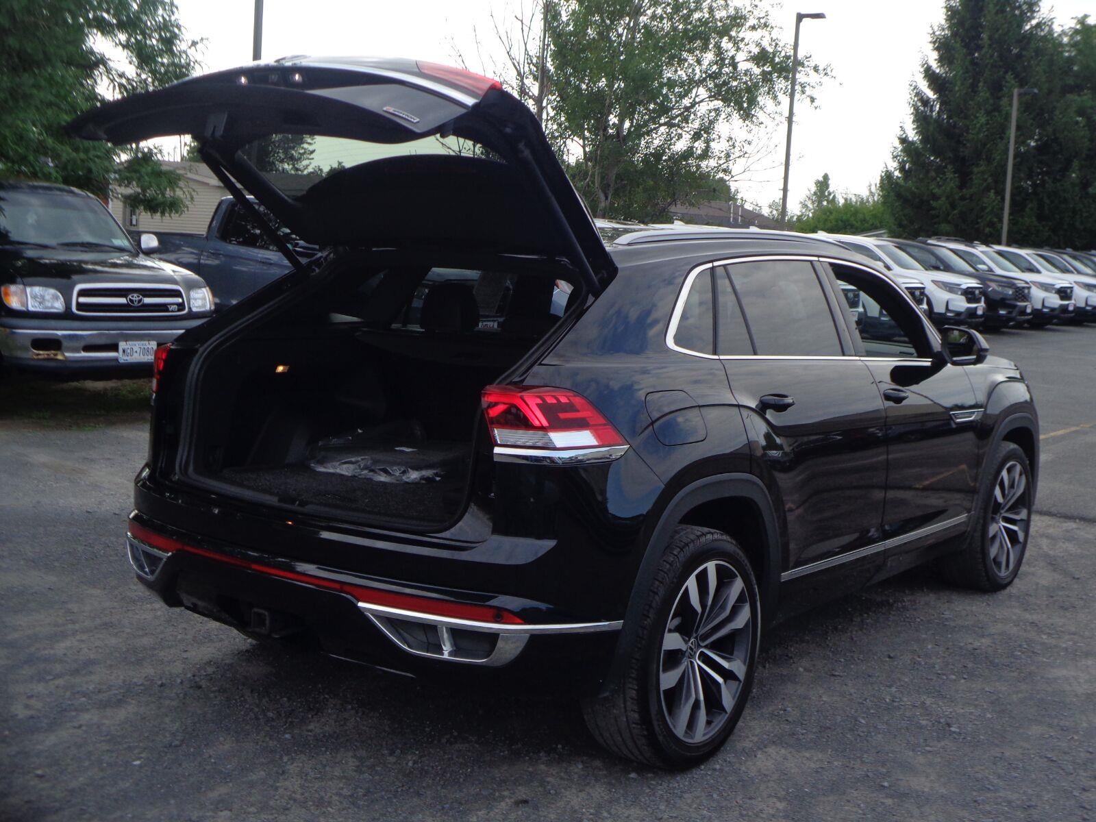 2022 Volkswagen Atlas Cross Sport 3.6L V6 SEL Premium R-Line All Wheel Drive Automatic