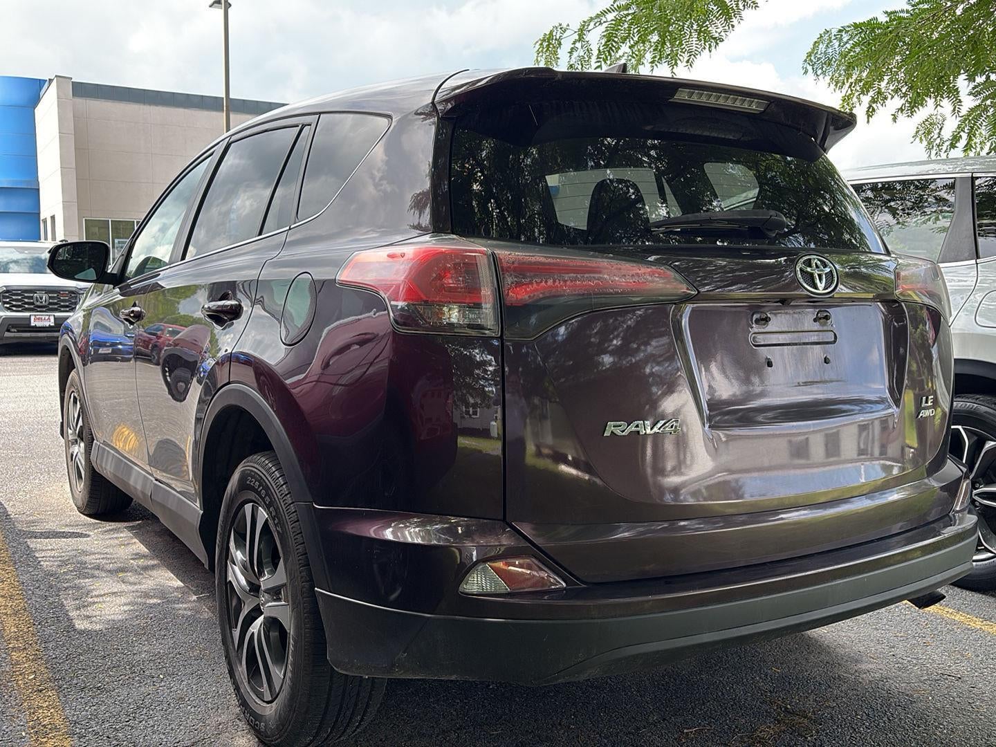 2018 Toyota RAV4 LE