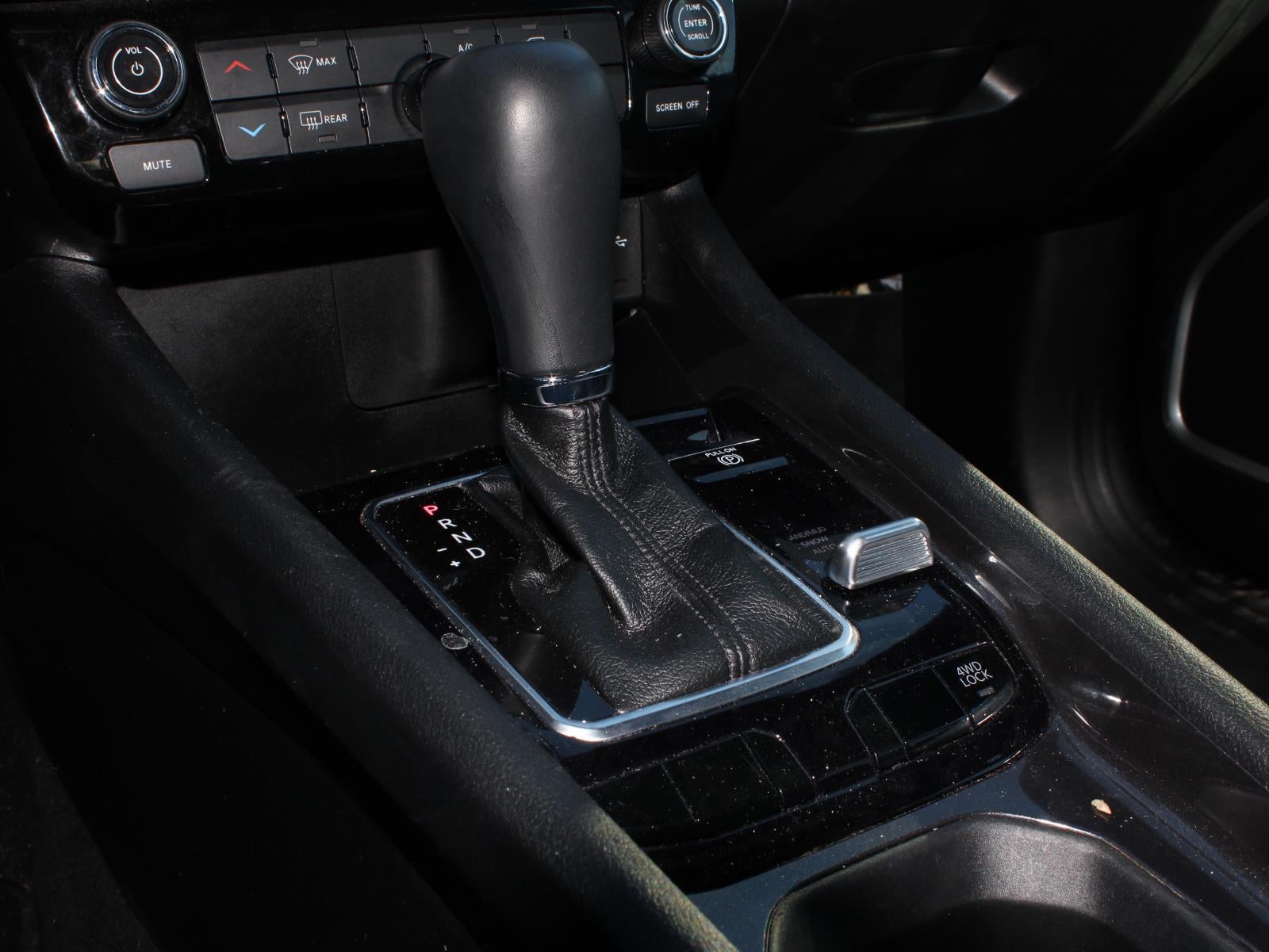 2024 Jeep Compass Latitude Four-wheel Drive Transmission-Auto