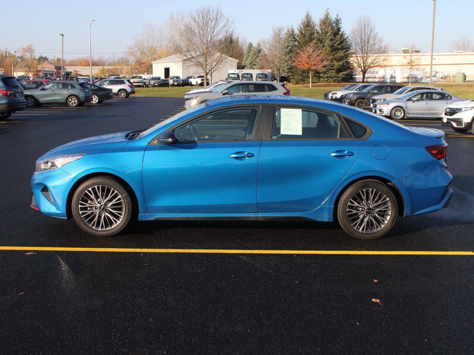 2023 Kia Forte GT-Line