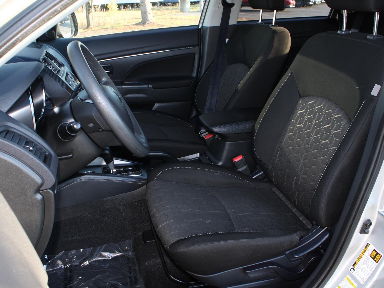 2024 Mitsubishi Outlander Sport S