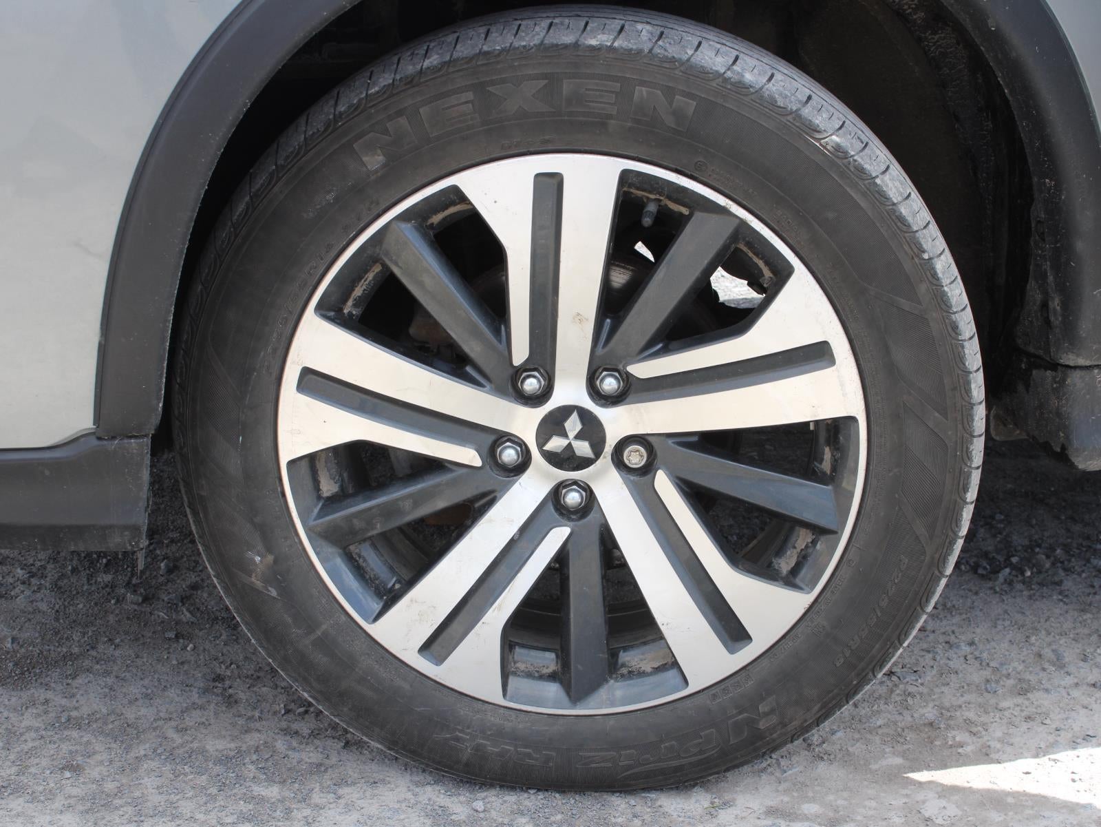 2023 Mitsubishi Outlander Sport SE