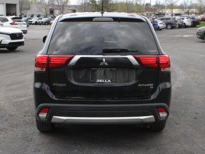 2016 Mitsubishi Outlander SE