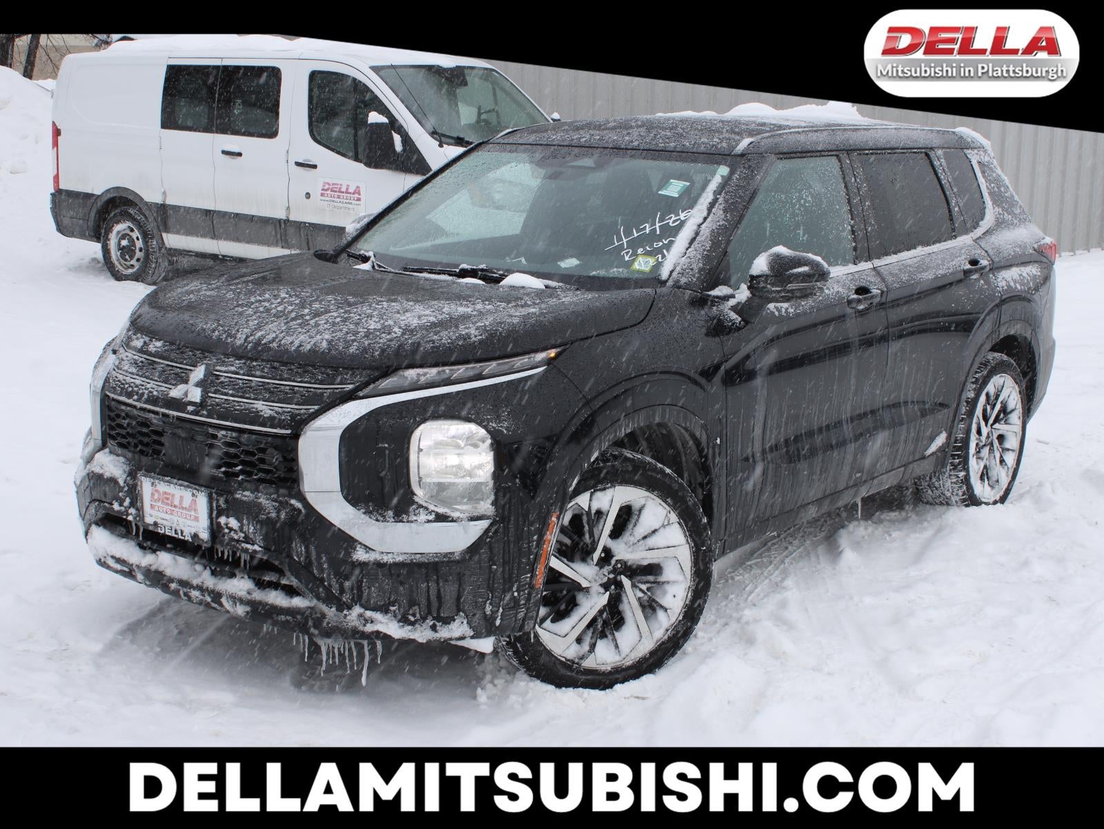 2022 Mitsubishi Outlander ES