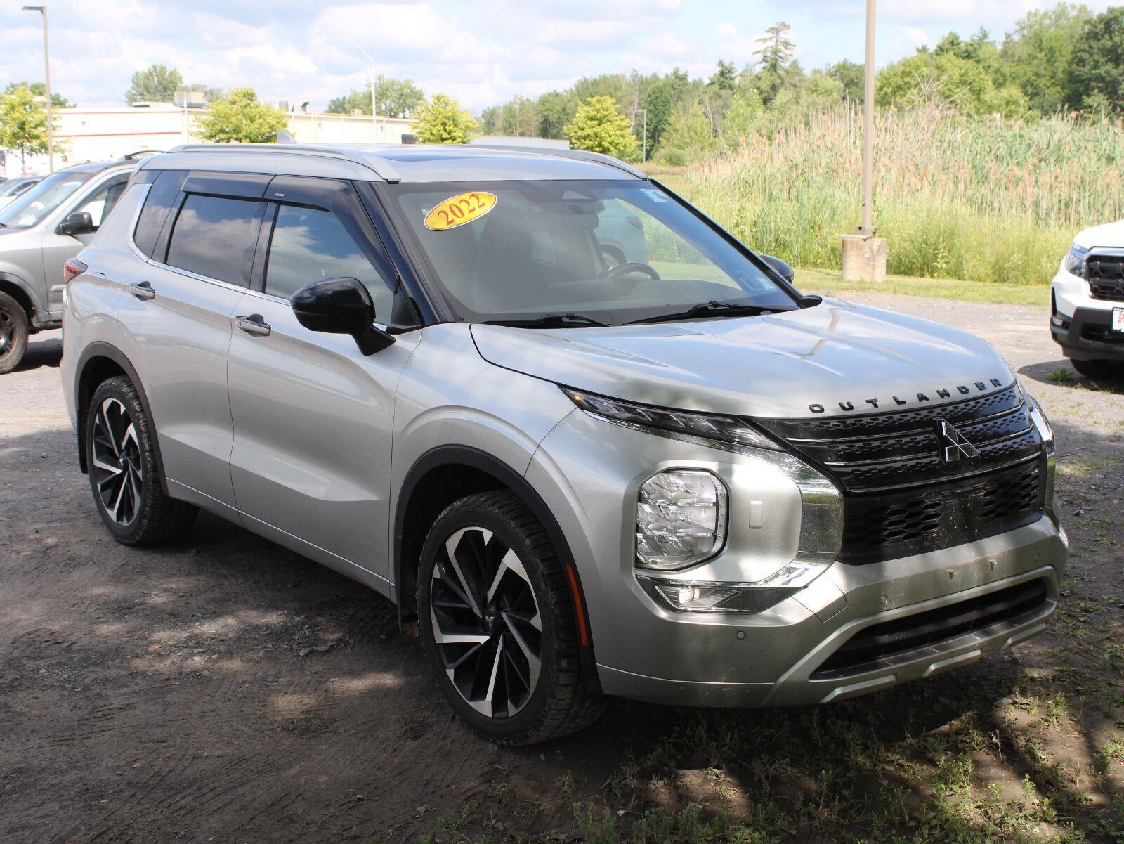 2022 Mitsubishi Outlander SEL
